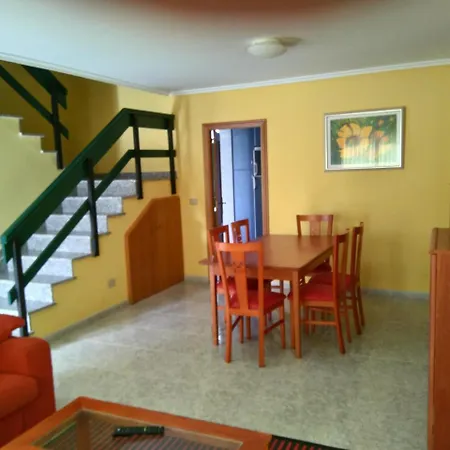 Urbanizacion Mar Cantabrico * 巴雷罗斯